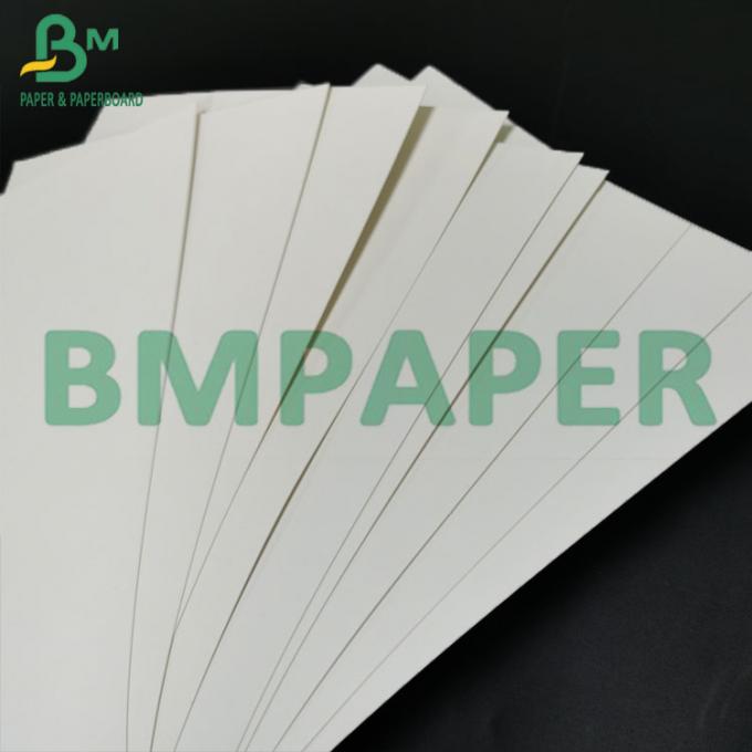 les bas grammes 215grams encombrants élevés pliant le solide de panneau de boîte ont blanchi les feuilles enes ivoire de carte
