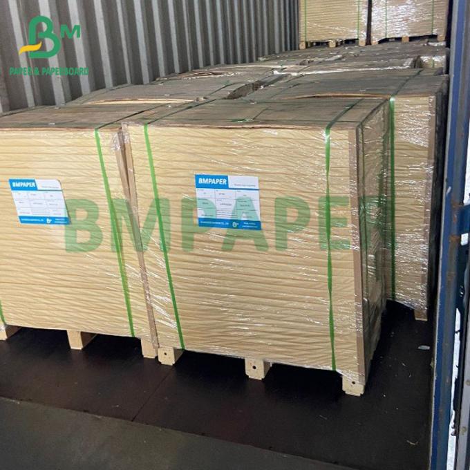 Applications typiques :  • Sacs de papier à Multiwall pour le ciment, les produits chimiques, la farine etc. • La pulpe de bois tendre vierge de haute résistance des enveloppes o 100% (50gsm – 140gsm) o basé a réutilisé la pulpe basée (50gsm -140gsm)