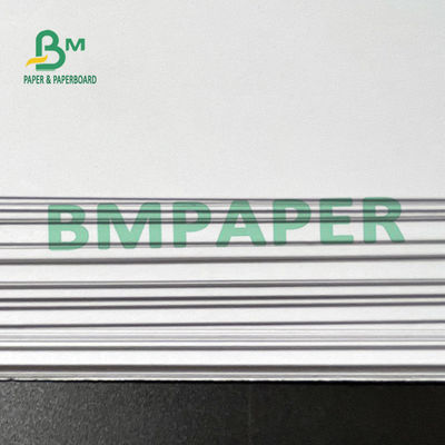 Bon papier excentré blanc de stabilité dimensionnelle utilisé en brochures