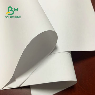 L'éclat blanc extérieur doux de petit pain de papier vergé a compensé 60g non-enduit 80g pour le bloc-notes