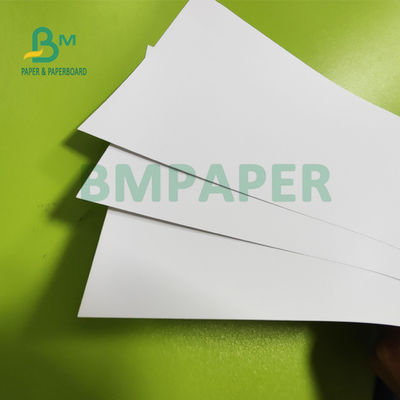 papier enduit en soie de 80lb 100lb C2S pour des brochures 26" X 40" couleur vive