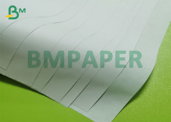 Matériel blanc léger de pulpe de Vierge du petit pain 50gsm 53gsm de papier vergé