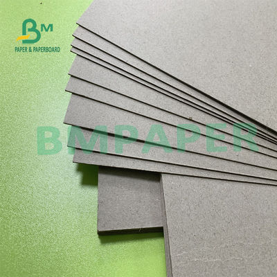 Les deux côtés Grey Back Straw Board Recycled réduisent en pulpe le matériel pour la boîte de chaussures 0.45mm - 3.0mm