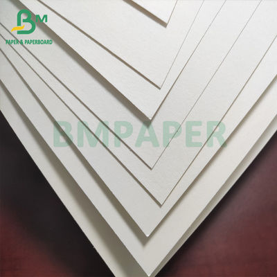 Carton non-enduit absorbant blanc pour l'épaisseur du tapis 0.4mm 0.5mm de bière