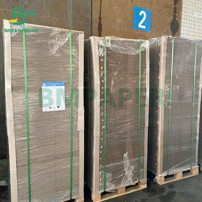 Grey Solid Paper Board réutilisé 1.5mm 940gsm 700 x 1000mm pour la couverture de livre