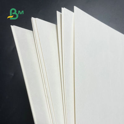 Papier 1.4mm blanc de caboteur de l'absorption de hautes eaux 0.9mm pour Beermat