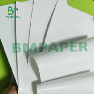 Deux côtés Couche Art Silk Gloss Paper 20# ont enduit la blancheur élevée brillante pour l'impression