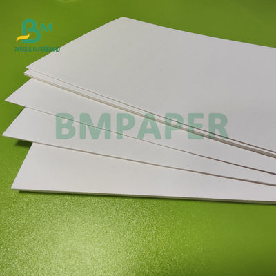 carton 1.4mm non-enduit de 0.9mm pour l'absorbant 69 x 97cm de l'eau d'hôtel
