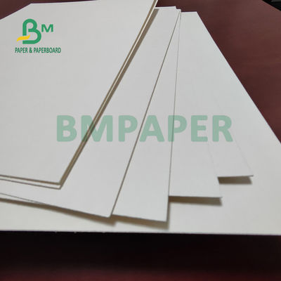 Carton non-enduit blanc en ivoire de Beermat 0.7mm 0.9mm pour la barre hauts 70 x 100cm encombrants