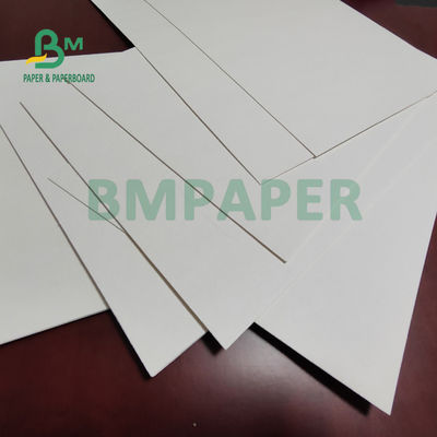Carton non-enduit blanc en ivoire de Beermat 0.7mm 0.9mm pour la barre hauts 70 x 100cm encombrants