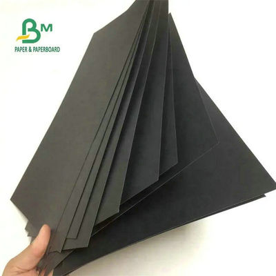 Feuille noire non-enduite 950 x 1300mm 300gr 350gr 400gr de panneau d'obligatoire de livre de couverture
