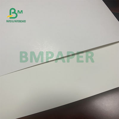 Papier blanc durable de carton de C1S pour faire l'OEM cosmétique de boîte