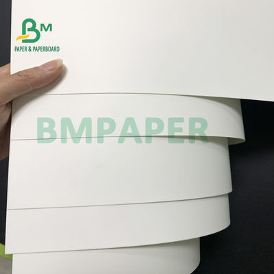 Feuilles de papier synthétiques blanches brillantes, papier d'autocollant d'ANIMAL FAMILIER imperméable pour l'impression