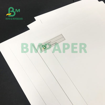 Bon papier d'emballage de impression de pierre blanche d'effet 168gsm 240gsm pour des affiches