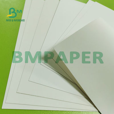 Carte blanche blanchie par épaisseur élevée, papier de conseil de FBB pour emballer 300g 70 le × 100cm