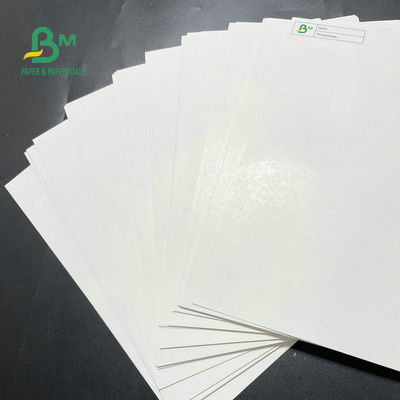 Carton de 700 x de 1000mm SBS, C1s Artboard 230GSM 250GSM 300GSM 350GSM