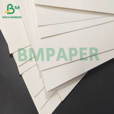 carton 390gsm non-enduit blanc pour le tapis 624 x 860mm de bière de caboteurs de boissons