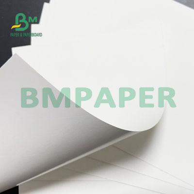 Un côté a enduit l'épaisseur élevée de papier de conseil blanc pour des cosmétiques emballant l'ODM d'OEM
