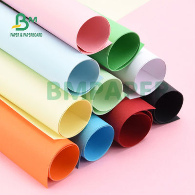 rigidité dure 64 x 90cm de 200gsm 230gsm Carton Bristol For Handicraft
