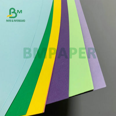 Woodfree Bristol Craft Paper Sheet Uncoated coloré pour DIY