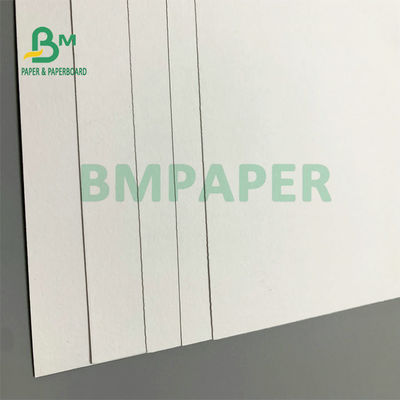feuilles non-enduites 0.7mm absorbantes de carton de 0.5mm pour faire le panneau de caboteur