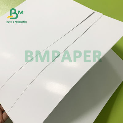 haut papier brillant de la rigidité C2S de 8pt 10pt pour l'illustration de première qualité 660mm x 990mm