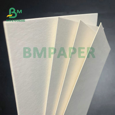 Carton de caboteur de pâte de bois d'impression offset 0.6mm 0.9mm 0.7mm 460 X 610mm