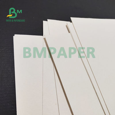 bière non-enduite Mat Board For Hotel Bar de 0.7mm bonne résistance à la traction de 400 x de 550mm