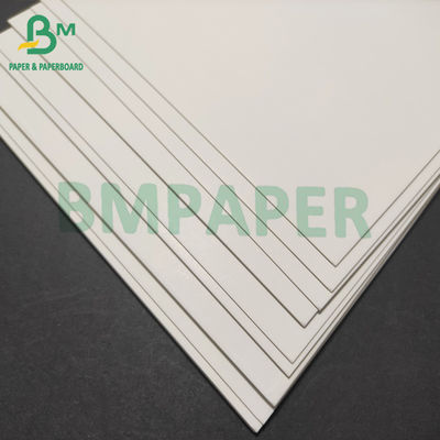 petit pain enduit blanc de papier du congélateur 215gsm pour l'emballage de conteneur de nourriture