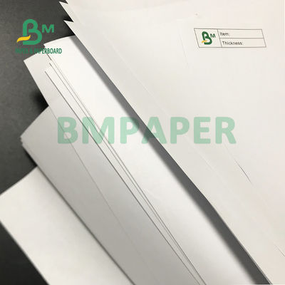 petit pain blanc de papier vergé de 60gsm 65gsm, impression offset blanche de papier pour le catalogue 8,5 x 11 pouces