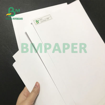 carton 250gsm non-enduit en esclavage blanc pour le papier 615mm x 860mm de document