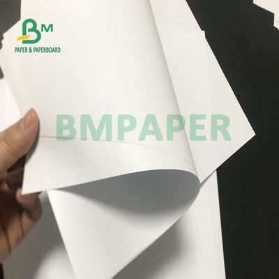 papier d'impression offset des textes de pulpe de 53gsm 60gsm Recucled pour des carnets