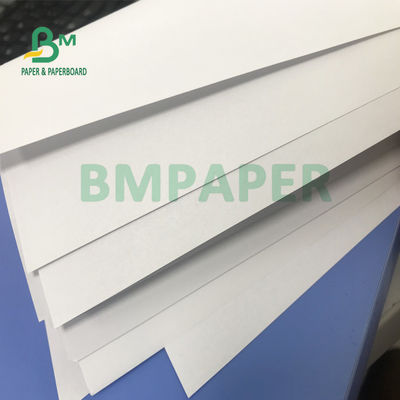 papier d'impression offset des textes de pulpe de 53gsm 60gsm Recucled pour des carnets