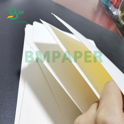 Carton non-enduit de buvard absorbant 1.0mm 1.2mm pour des tapis de bière 615mm x 860mm
