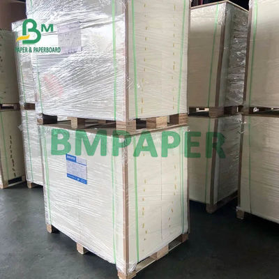 La Vierge a blanchi le papier d'emballage de sac blanc 80g 95g 100g pour emballer 100cm x 125cm