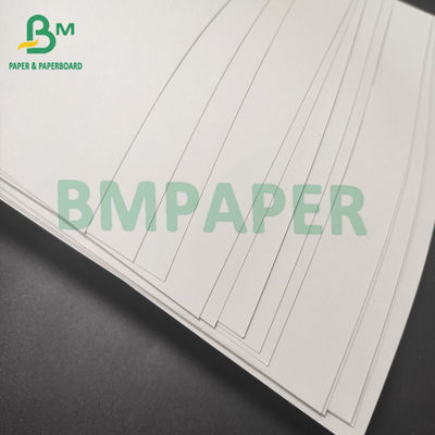 Papier épais de carte non-enduit blanc lumineux de carte du papier 160gsm