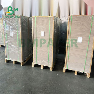 le panneau d'obligatoire de livre 1300gsm, Grey Chipboard Sheets For Book couvre 615mm x 860mm