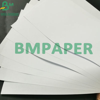impression offset élevée de blancheur de petit pain blanc non-enduit de papier vergé de 60g 70g pour des brochures