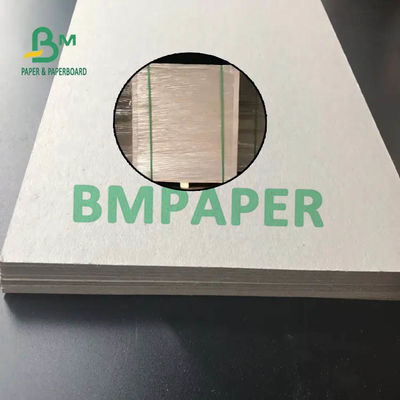 le conseil épais de 0.5mm 1mm 2.5mm 4mm Greyboard couvre 640 x 900mm