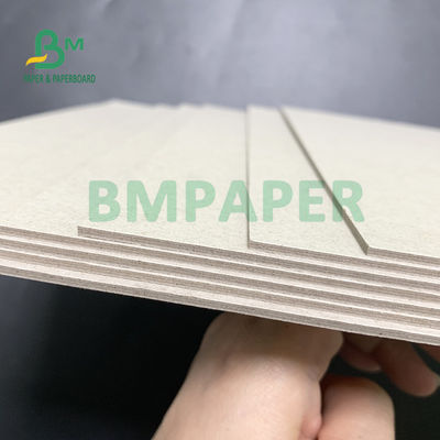 rigidité Grey Chipboard Sheets Fold Resistance qui respecte l'environnement de 4mm