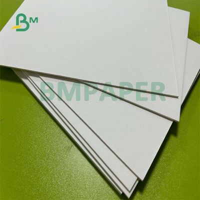 Bière 1.6mm blanche primaire Mat Board With High Absorption des fibres 1.2mm 1.4mm de 100%