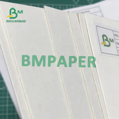 Carton non-enduit blanc naturel de papier absorbant épaisseur de 700mm x de 1000mm 0.7mm