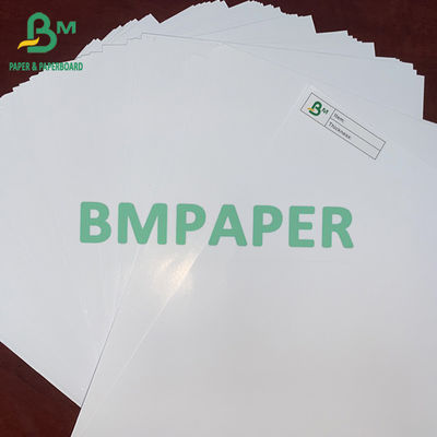 papier blanc en vrac élevé de conseil de 250G 300G C2S 31&quot; X 43&quot; 41&quot; x 24&quot; 100 feuilles par rame