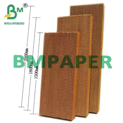 Papier non blanchi de refroidissement de Brown emballage de protection de résistance au mouillé pour la ferme avicole