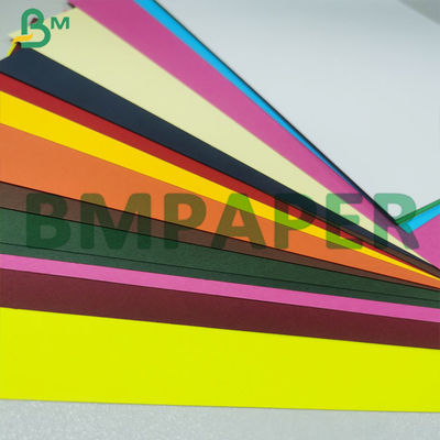 110g 180g a coloré le papier de Bristol Paper Board Wrapping Kraft