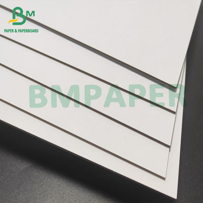 Carton blanc à double face 1 mm 750 gm Taille de feuille Carton d'emballage