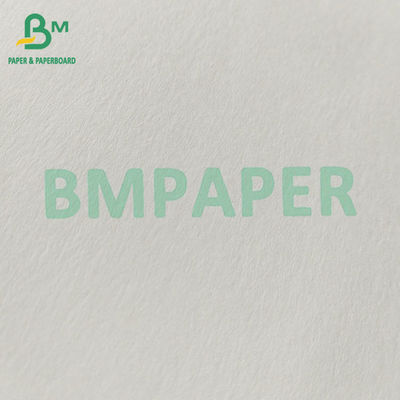 La pâte de bois pure absorbante superbe fait le papier absorbant 0.4mm-0.7mm de buvard