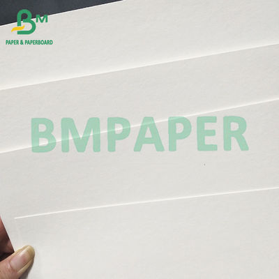 Super absorption de la performance liquide de la pâte de bois vierge absorbant des feuilles de papier pour les sous-vêtements absorbant l'eau