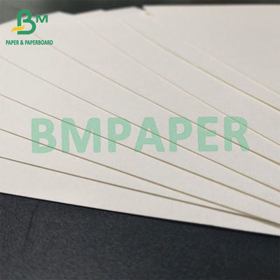 Super absorption de la performance liquide de la pâte de bois vierge absorbant des feuilles de papier pour les sous-vêtements absorbant l'eau