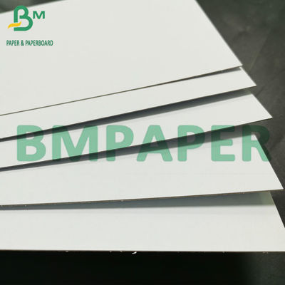 1 mm 900 g Carton blanc à double face blanchi enduit en carton duplex Pour l'emballage